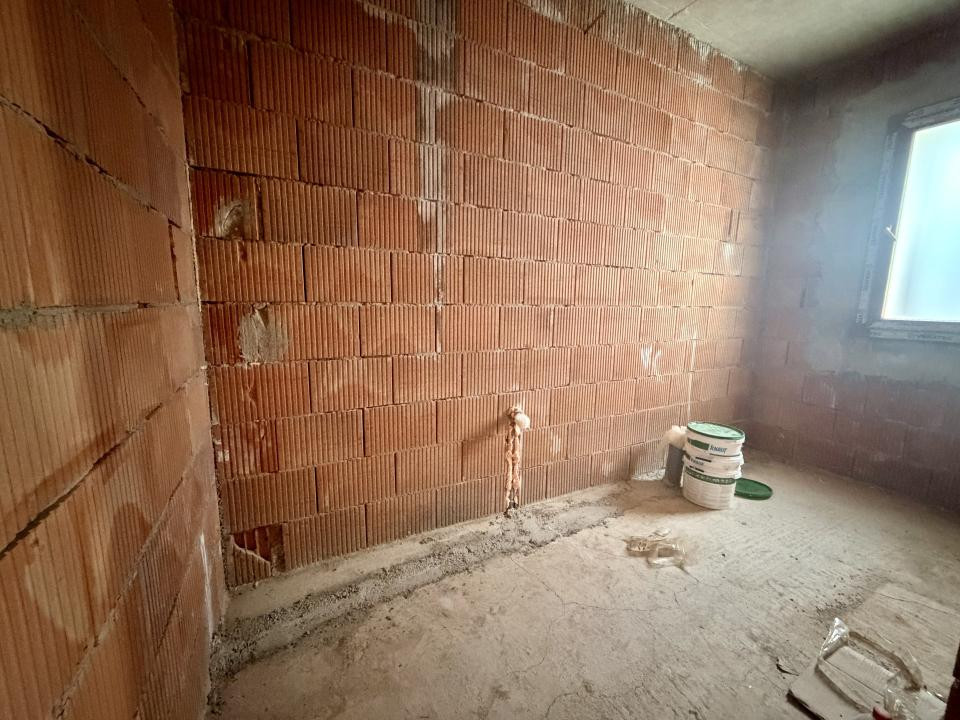 Proiect spatios, atipic, 5 camere - duplex in vatra veche - Giarmata Mare