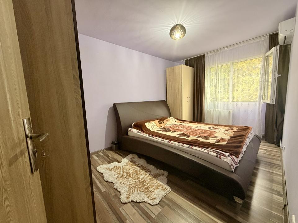 Apartament cu 3 camere, mobilat si utilat modern - zona Circumvalatiunii
