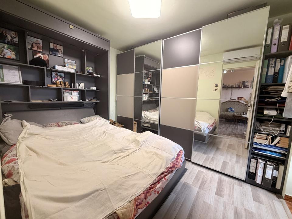 Apartament cu 3 camere, etaj 2 - langa parcul din zona Dacia