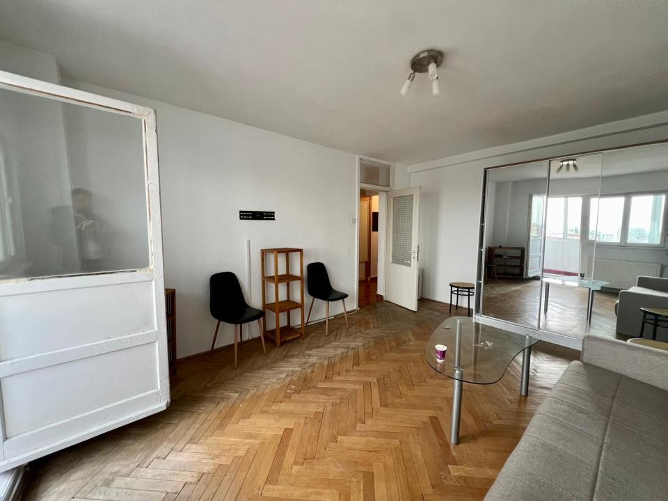  Apartament cu 3 camere, 69 mp utili, decomandat - Zona Dacia