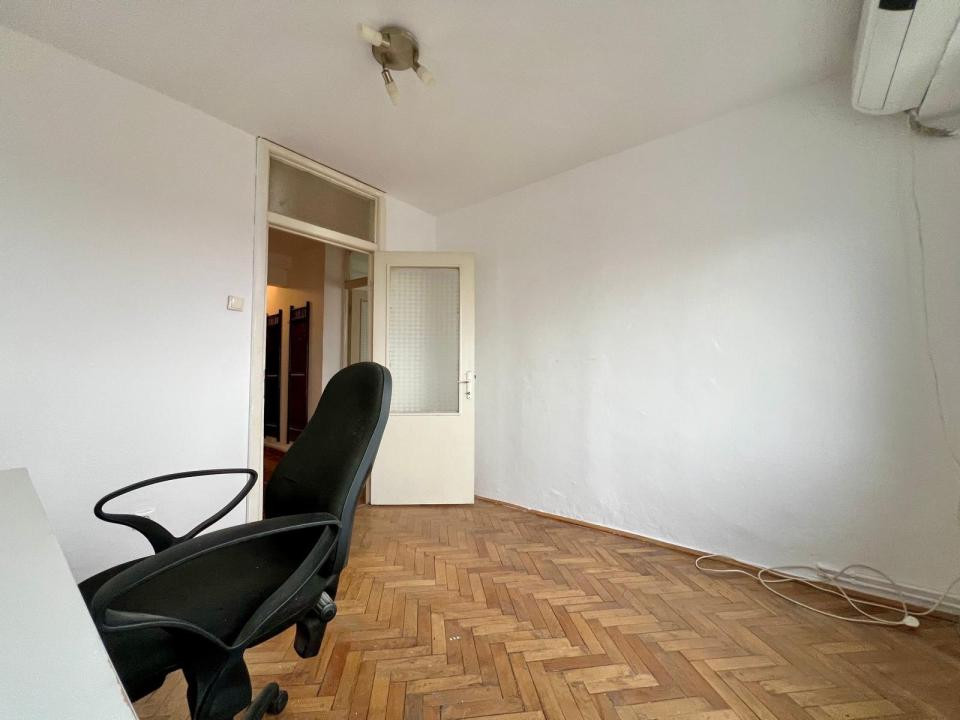  Apartament cu 3 camere, 69 mp utili, decomandat - Zona Dacia