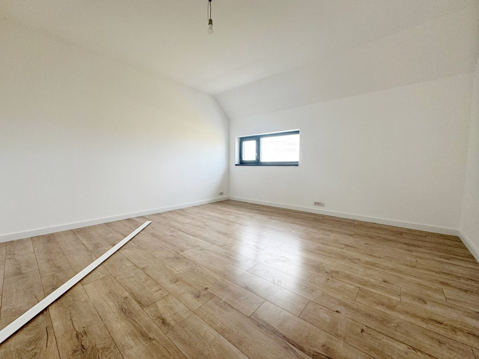 Duplex Scandinav 4 camere, 133mp utili, 390 mp teren, P+M, zona -Mosnita Noua