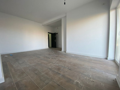 Apartament 3 camere, semidecomandat,62 mp utili,etaj P/3 - Torontalului