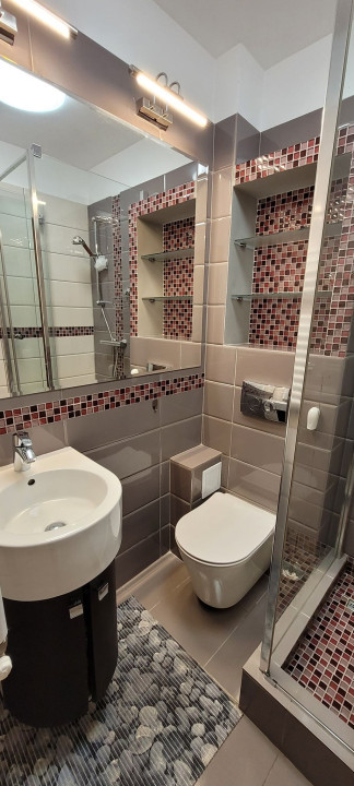 Apartament 3 camere, mobilat, 70 mp utili - zona Aradului