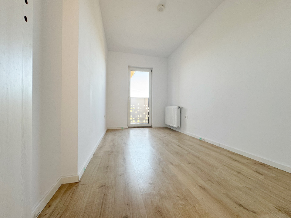 Apartament 3 camere, 8 locuri de parcare, decomandat,55mp utili -Giroc