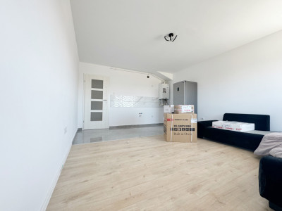 Apartament 3 camere, 8 locuri de parcare, decomandat,55mp utili -Giroc