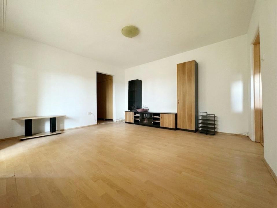 Apartament 2 camere, etajul 4, 52mp utili, COMISION 0 -  Lipovei