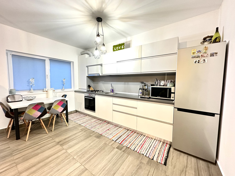 Casa insiruita, eleganta si moderna, complet mobilata, 80 mp utili - Dumbravita 