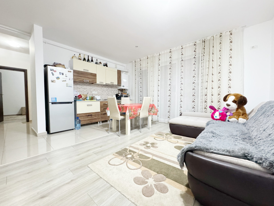 Apartament 2 camere, 48mp, balcon 6mp, pozitie excelenta în Giroc 