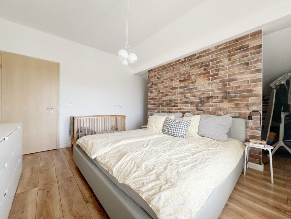 Apartament 3 camere, decomandat, 115mp, terase 26mp, etajul 3, în Giroc/Planete 