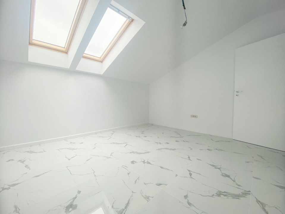 Apartament decomandat 3 camere, 72mp utili, etaj 3/3, zona Mosnita Noua