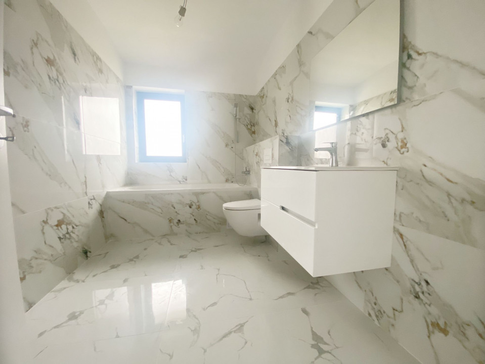 Apartament decomandat 3 camere, 72mp utili, etaj 3/3, zona Mosnita Noua