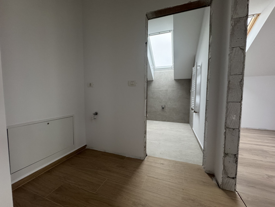 Apartment 2 camere, 50mp utili, mansarda, pozitie excelenta zona Freidorf