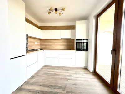 Casa individuala, 400 mp teren, 5 camere - Sanandrei