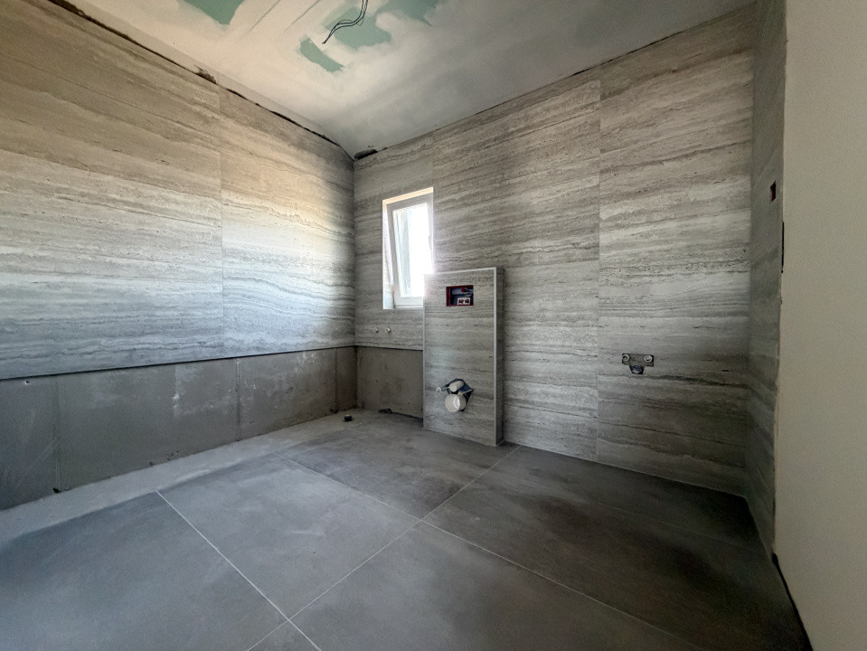 Duplex,  4 camere, 312mp teren, 95mp utili -  Sacalaz