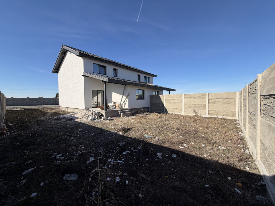 Duplex,  4 camere, 312mp teren, 95mp utili -  Sacalaz