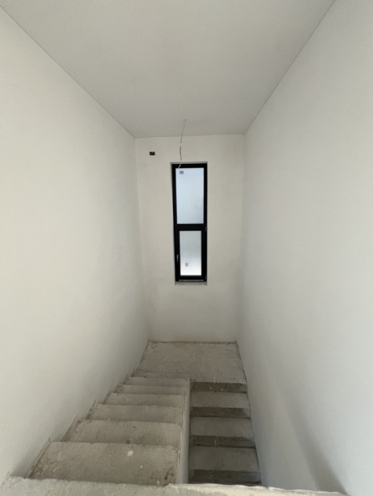 Duplex, 300mp teren, 105mp utili, la sosea COMISION 0% - Sacalaz