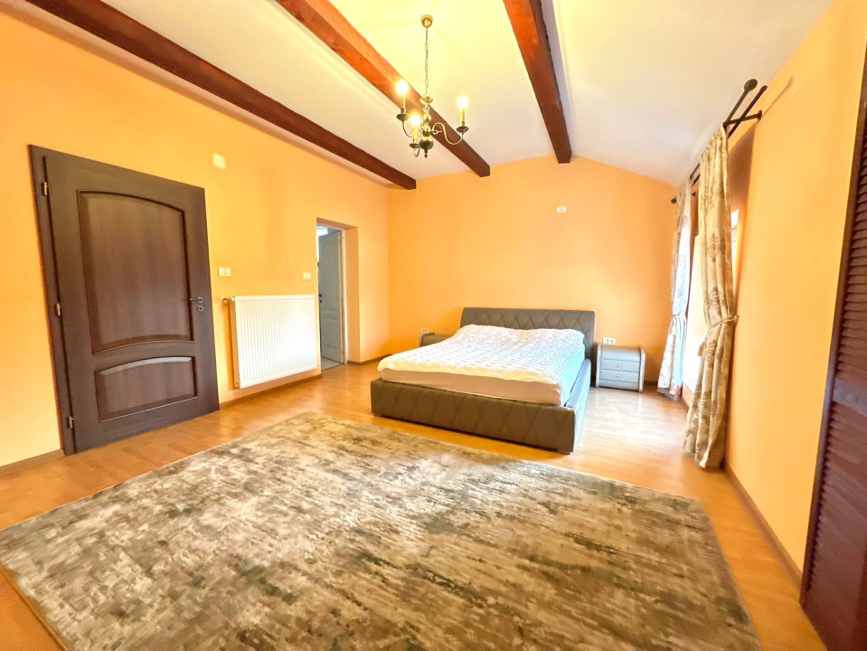 Duplex despartit prin garaj, 5 camere, 3 bai, 169 mp utili - Dumbravita
