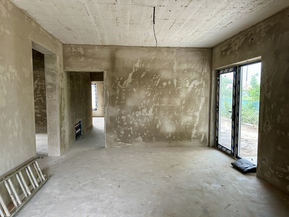 Casa 4 camere, 105 utili, 566 teren, pompa de caldura, Sanmihaiu Roman