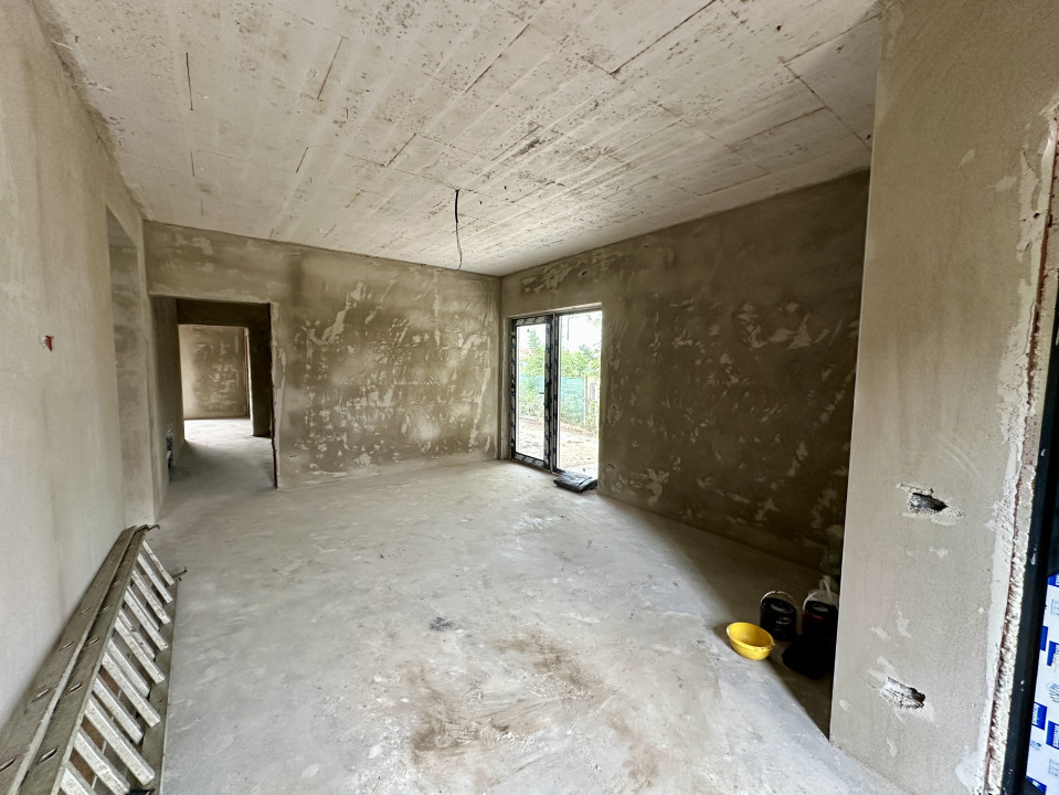 Casa 4 camere, 105 utili, 566 teren, pompa de caldura, Sanmihaiu Roman