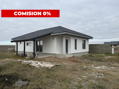 Casa individuala, 4 camere, 105 utili, 580 teren, Sanmihaiu Roman