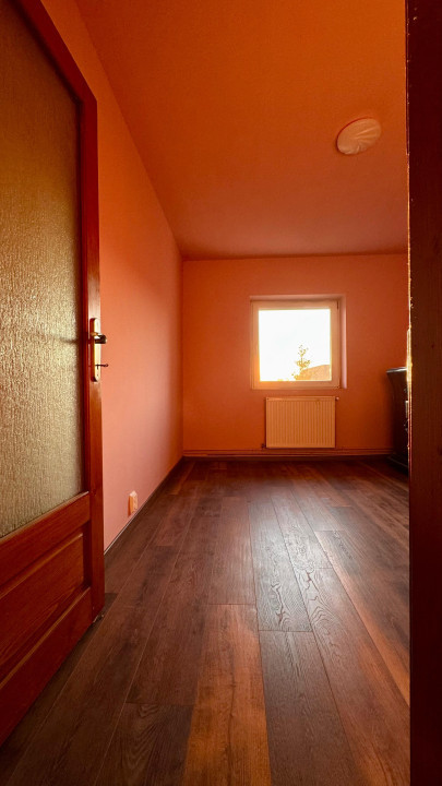 Apartament 3 camere, decomandat, 70 mp, zona Fabric 