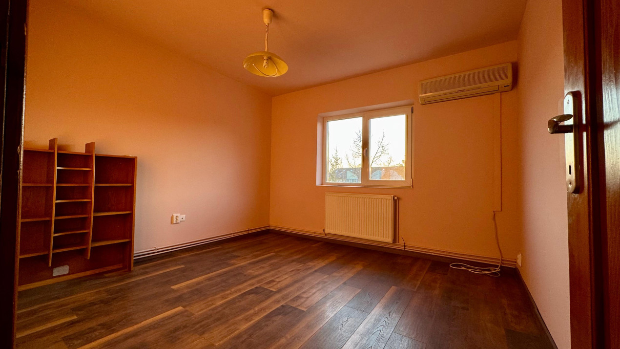 Apartament 3 camere, decomandat, 70 mp, zona Fabric 