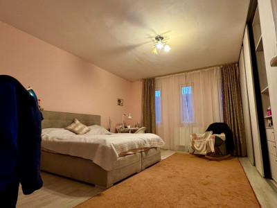 Apartament 2 camere, 67 mp utili, decomandat -Complexul Studentesc
