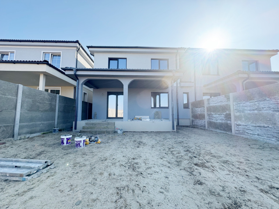 Duplex 4 camere, 126 mp utili, P+Etaj, 300mp teren, situat in Mosnita Veche