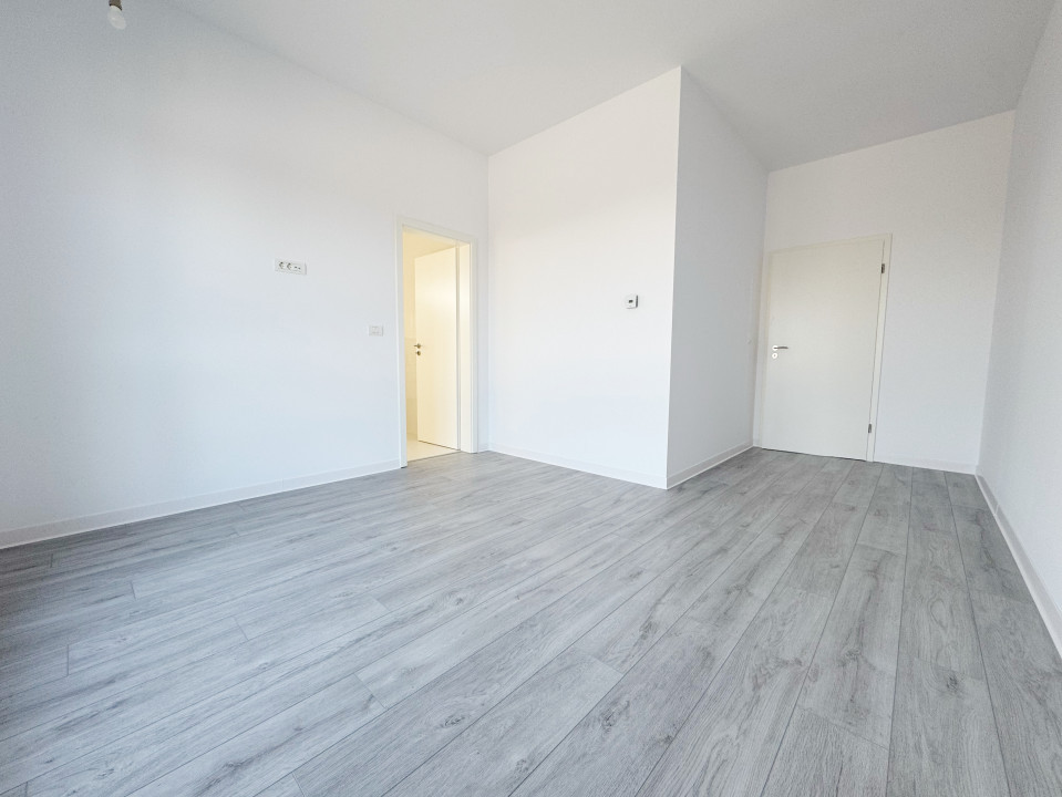 Duplex 3 camere, 78 mp utili, Parter, 273mp teren, situat in Mosnita Veche