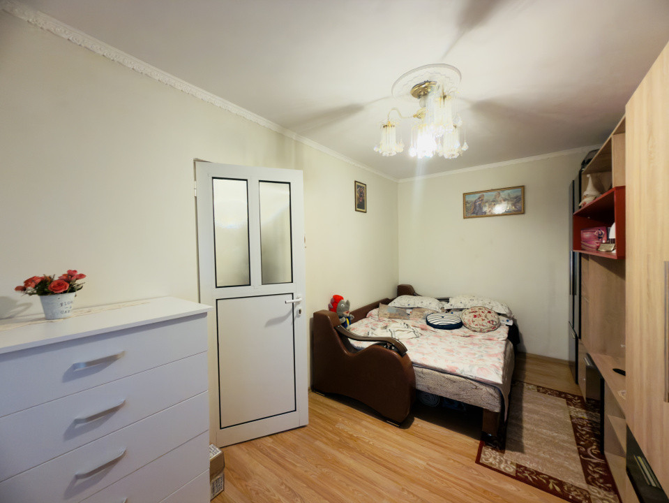 Apartament 2 camere, 38mp utili, zona Piata Doina perfect pentru investit