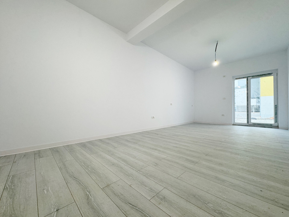Apartament 2 camere, decomandat,55mp utili+8mp balcon, etaj 2/3-Giroc