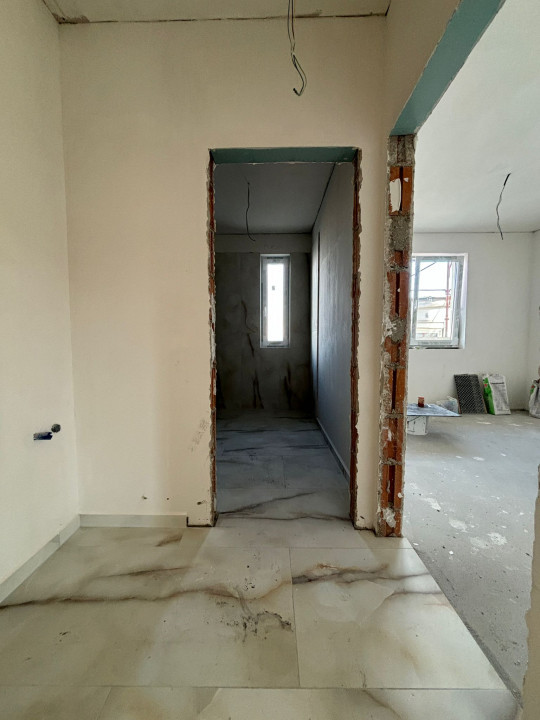 Apartament 1 camere, 31 mp, Etaj 2, pozitie excelenta, la asfalt, in Giroc