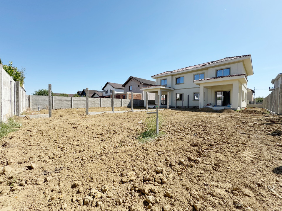 Duplex 4 camere, 126 mp utili, 334 mp teren - Giroc