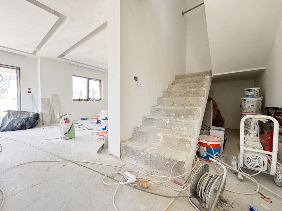 Duplex 4 camere, 126 mp utili, 334 mp teren - Giroc