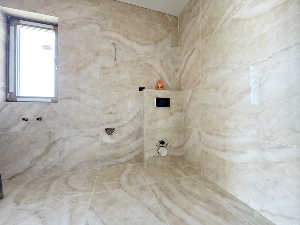 Duplex 4 camere, 126 mp utili, 334 mp teren - Giroc