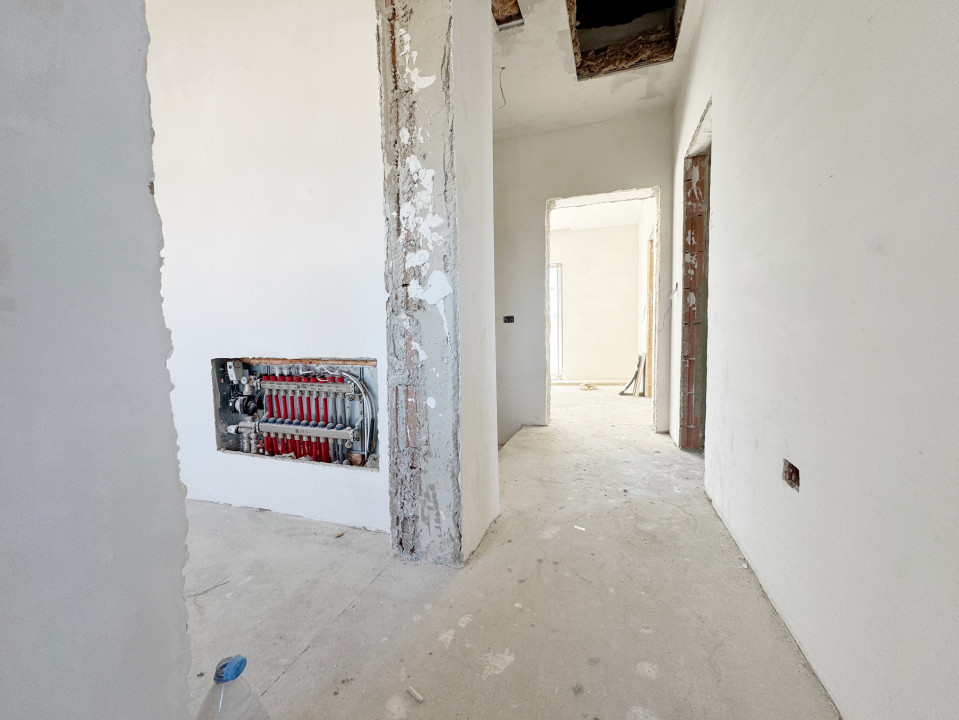 Duplex 4 camere, 126 mp utili, 334 mp teren - Giroc