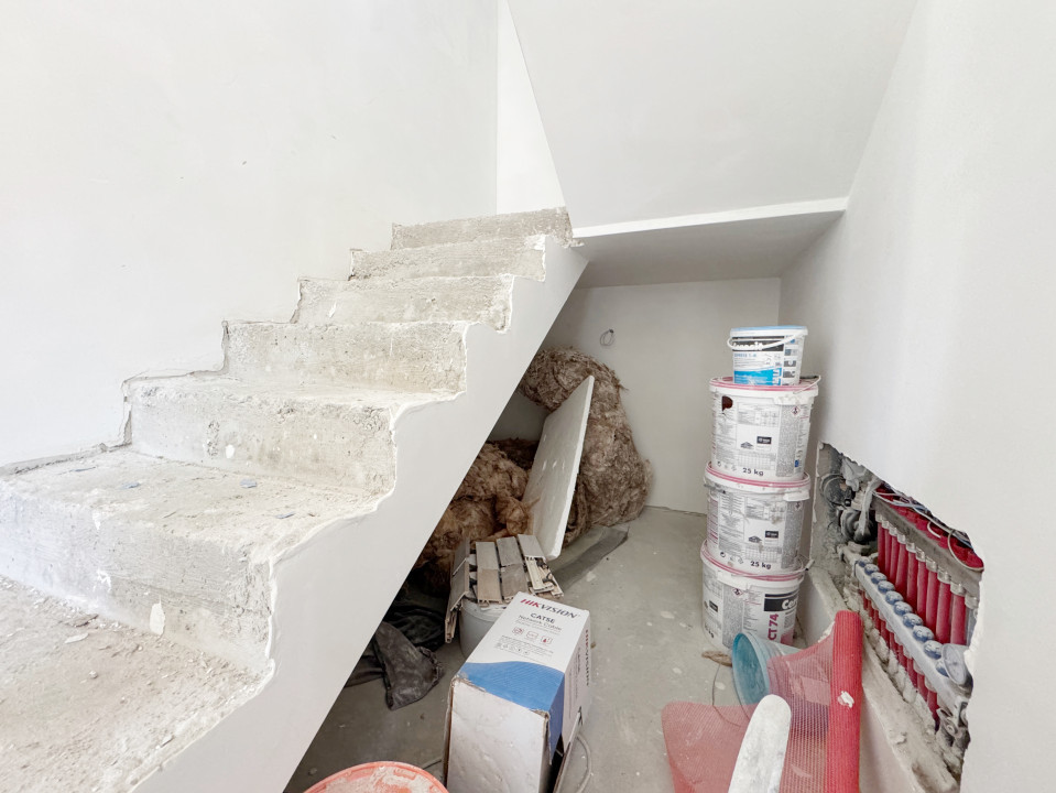 Duplex 4 camere, 126 mp utili, 334 mp teren - Giroc