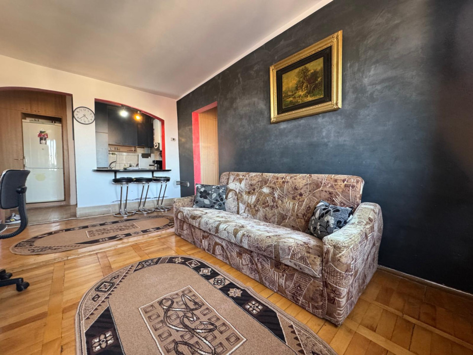 Apartament 3 camere, 55 mp utili, etaj 8/10, zona Calea Sagului