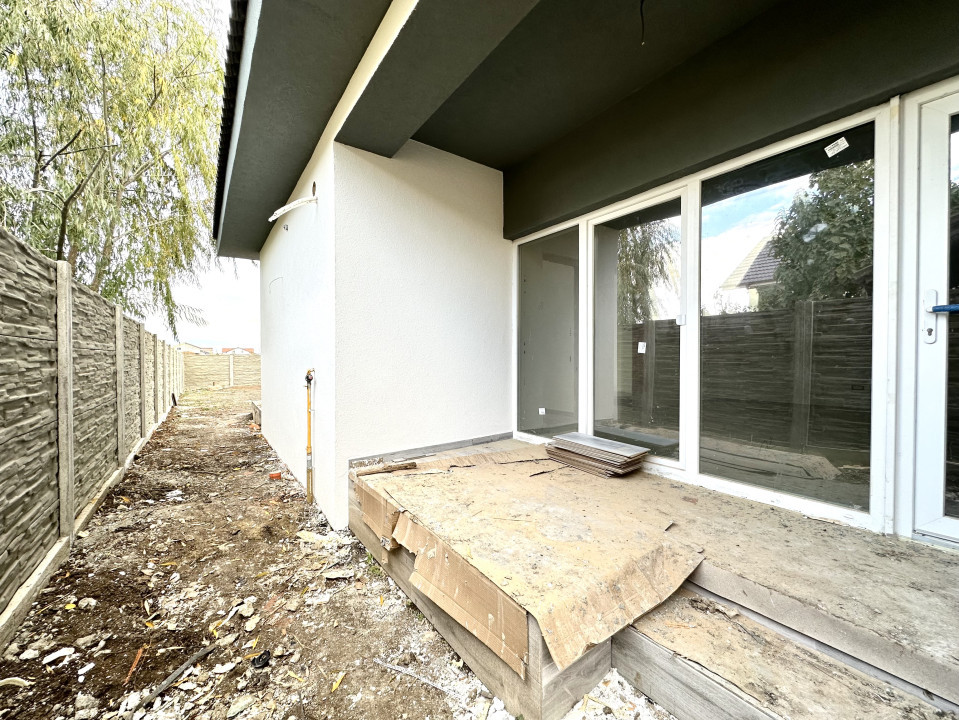 Duplex 3 camere, 90 mp utili, 340 mp teren, locatie ideala - Sanandrei