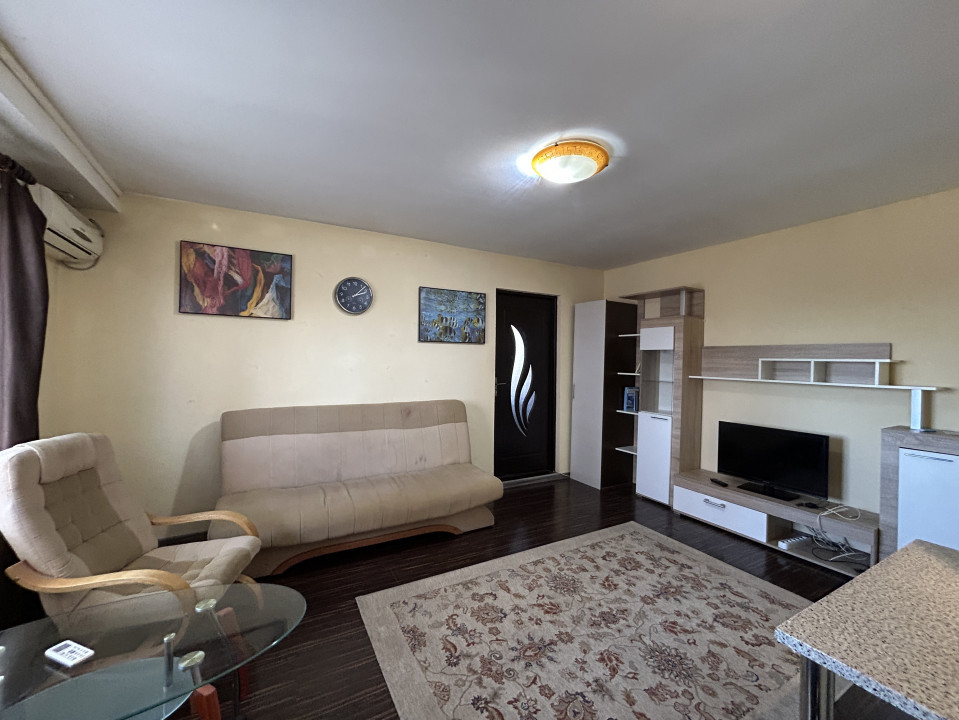 Apartament 2 camere, complet mobilat si utilat in COMPLEXUL STUDENTESC