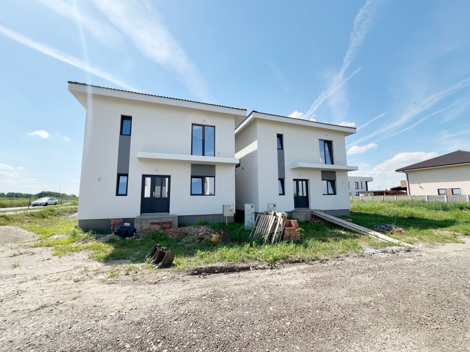 Duplex 4 camere, 304,5mp teren, 108mp utili, P+1, toate utilitatile, Timisoara