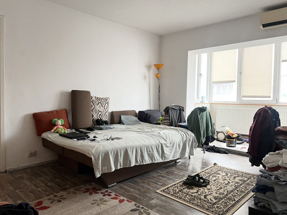 Apartament 2 camere, 52mp utili,balcon 4mp, etaj 4 - Lipovei