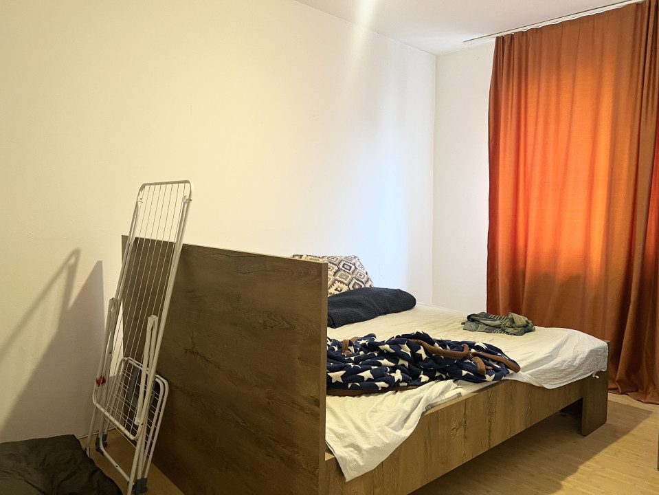 Apartament 2 camere, 52mp utili,balcon 4mp, etaj 4 - Lipovei