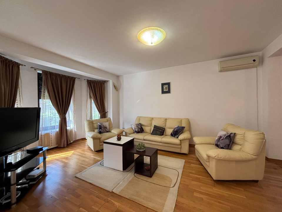SE INCHIRIAZA CASA 4 CAMERE, CURTE 350MP, COMPLET MOBILAT SI UTILAT IN BRAYTIM
