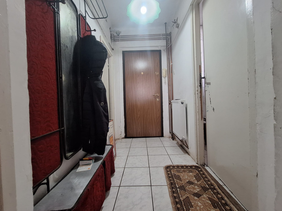 Apartament 2 camere, 47,3 mp utili, etaj 3, centrala proprie - zona Brancoveanu