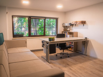 Apartament 4 camere, 130mp utili, garaj , parter  - Fabrica de bere