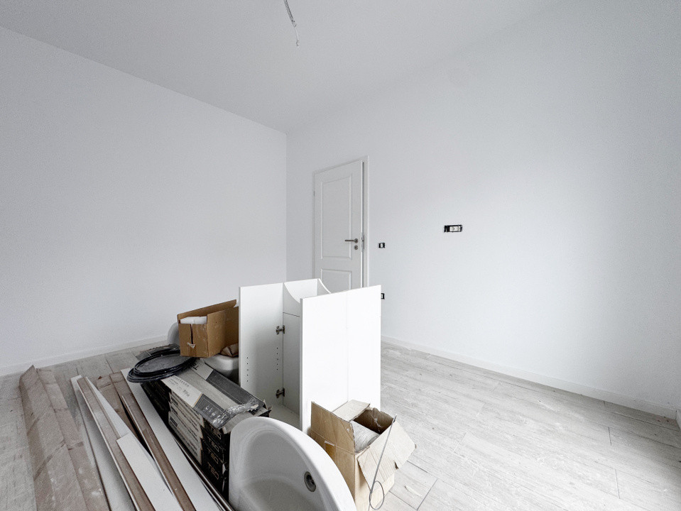 Duplex 4 camere, 2bai, 250mp teren, 72mp utili-Mosnita Noua