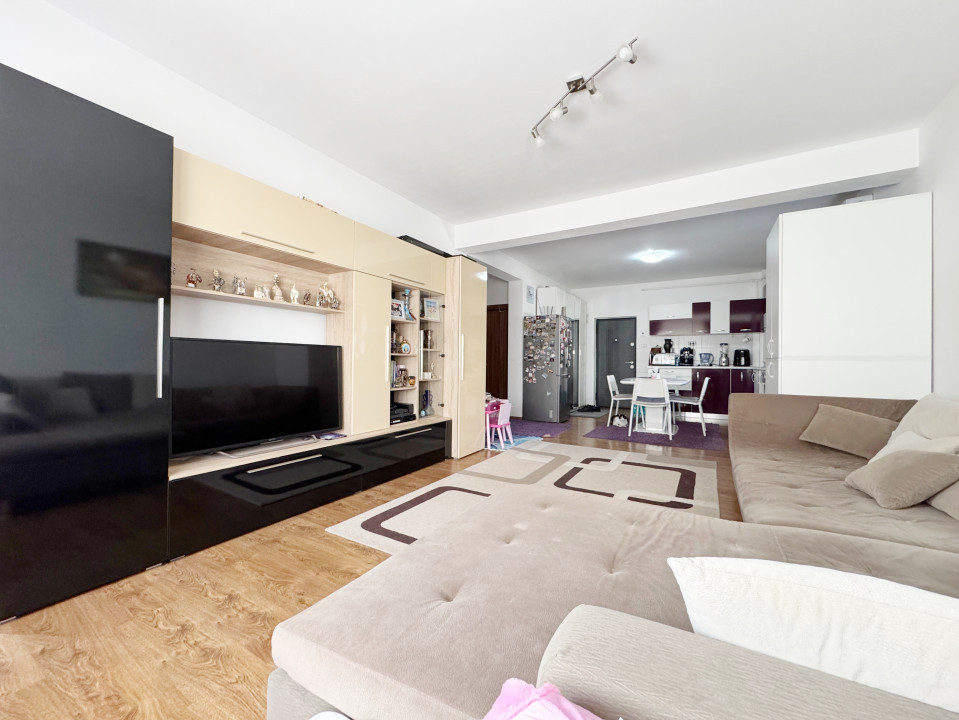 Apartament 3 camere, 2 bai, 72mp + terasa, etaj 2/3 -Giroc