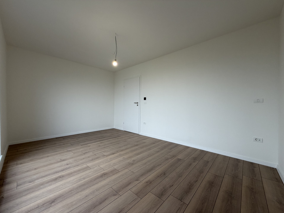 Duplex 4 camere, P+M, 100 mp utili, 20mp terase - Sag